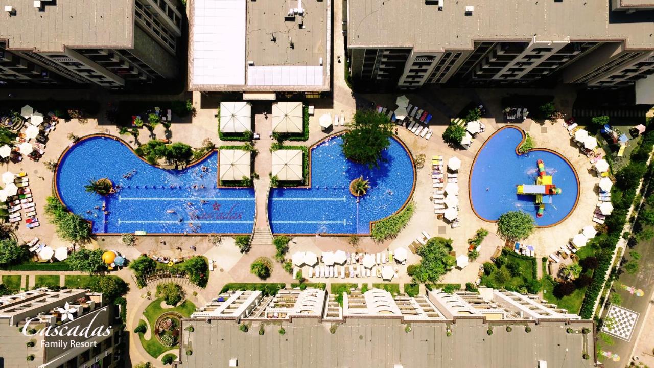 Cascadas Family Resort photo