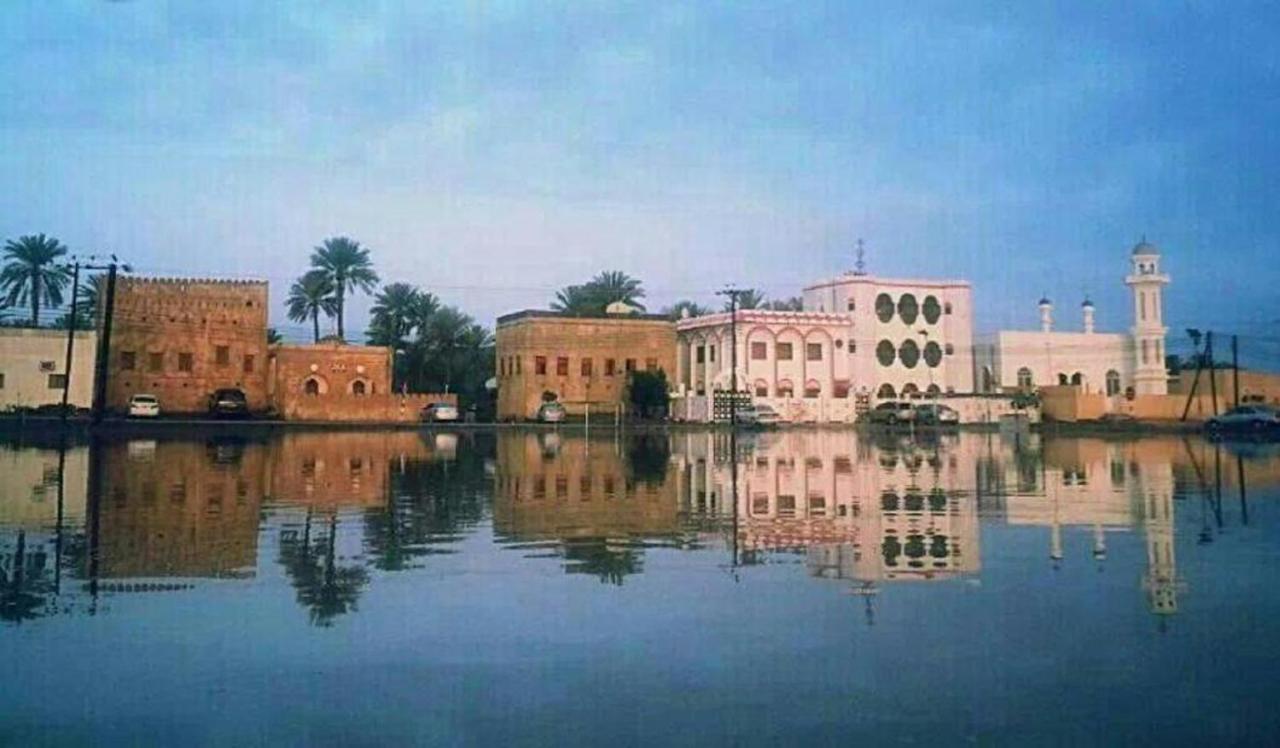 Chic Suite Close To Sharjah Beach and Aquarium static_photo