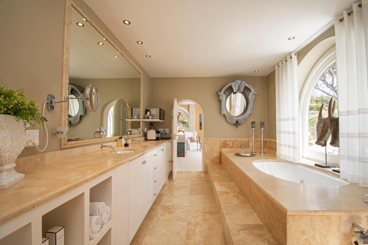 Four Uitsig Camps Bay - 3