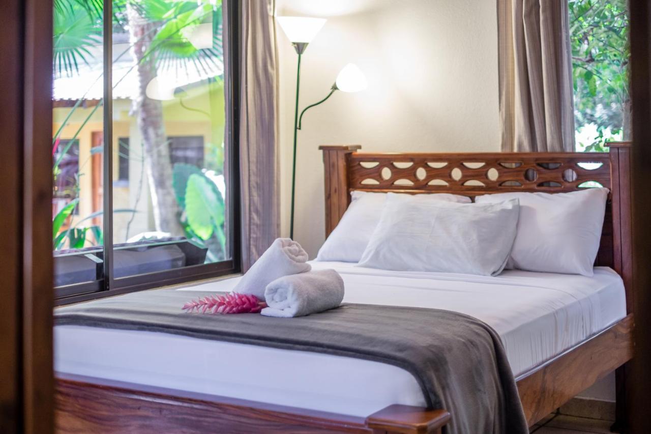 Zula Inn Aparthotel photo