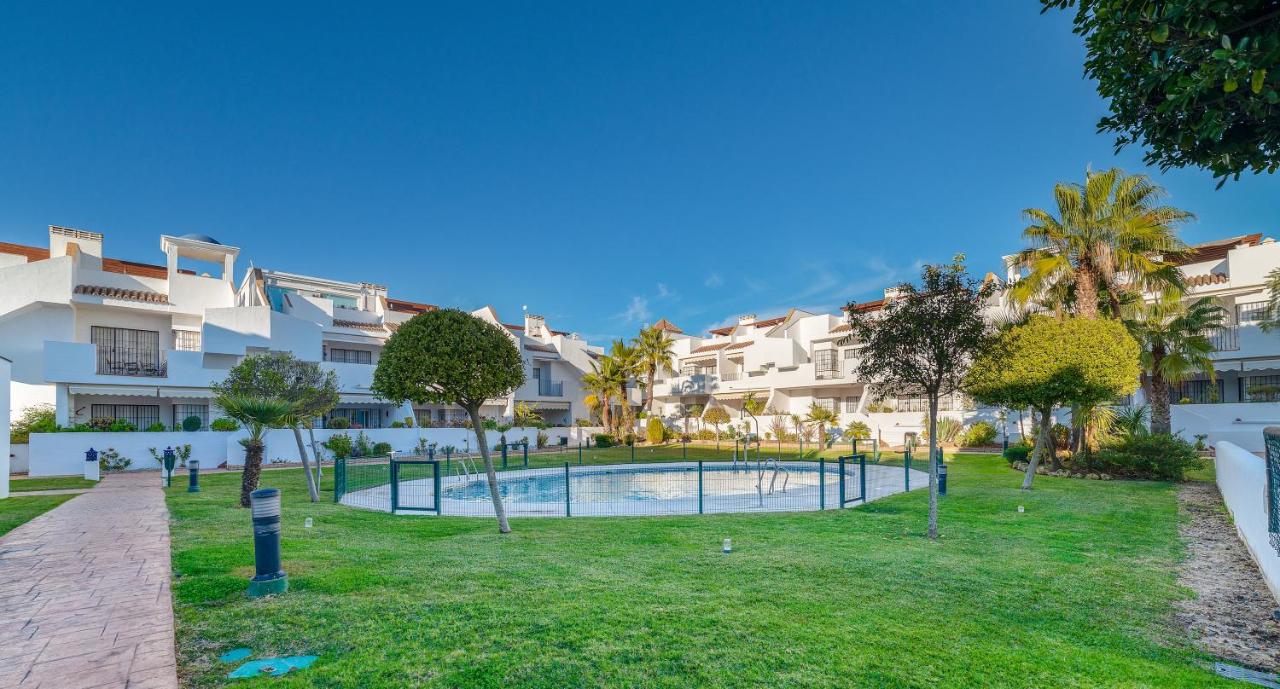Apartamento en Urbanizacion Hacienda Golf Islantilla, Isla ...
