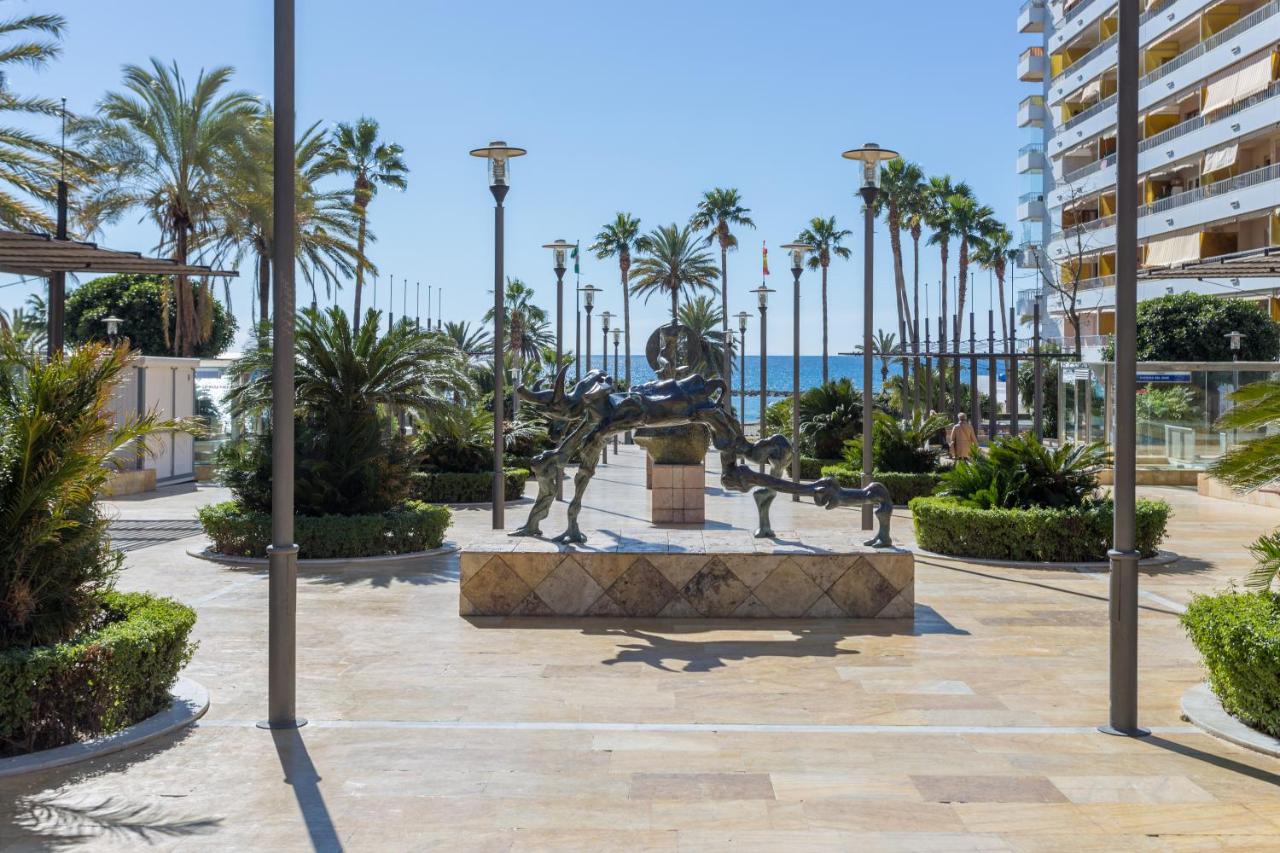 Luxury two bedrooms apartment Avenida del Mar, Marbella ...