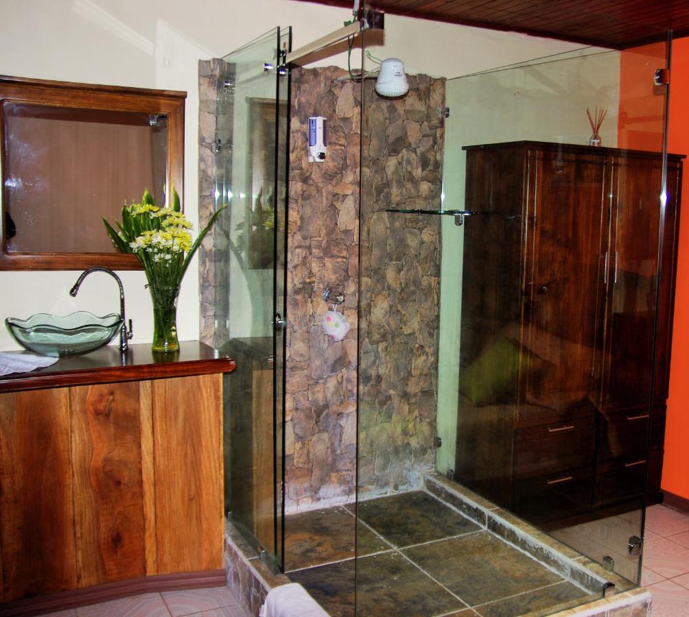Nafre House B&B Monteverde photo
