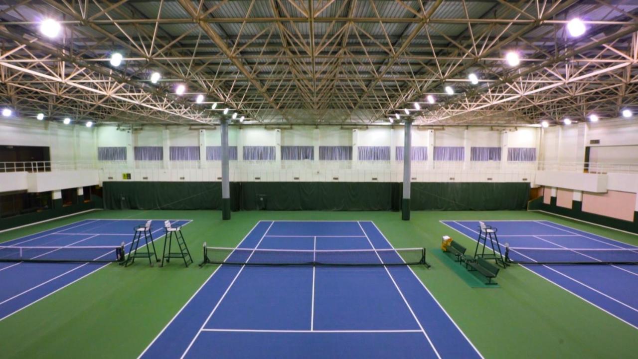 Tennis court: China World Hotel, Beijing