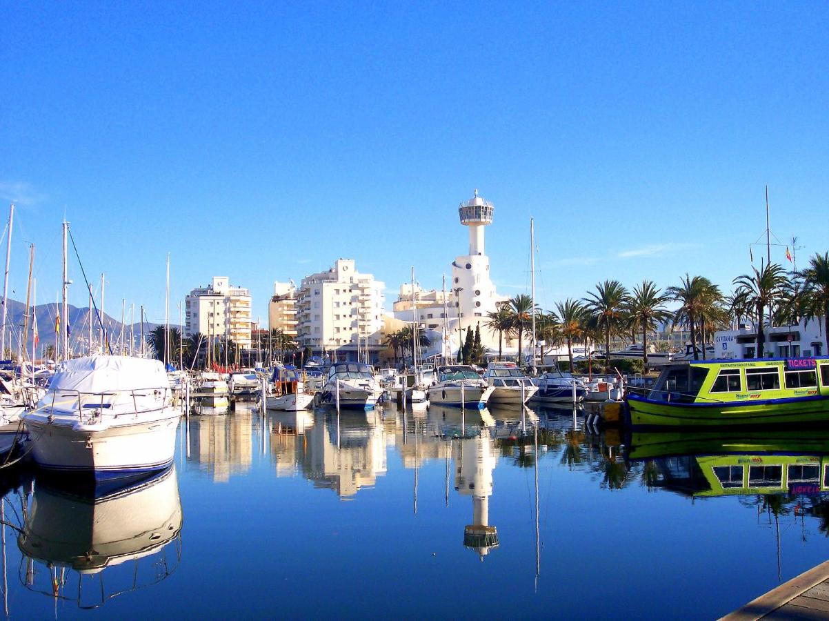 Leon Inmo Ebre Villa 1 - 10029, Empuriabrava – Bijgewerkte ...