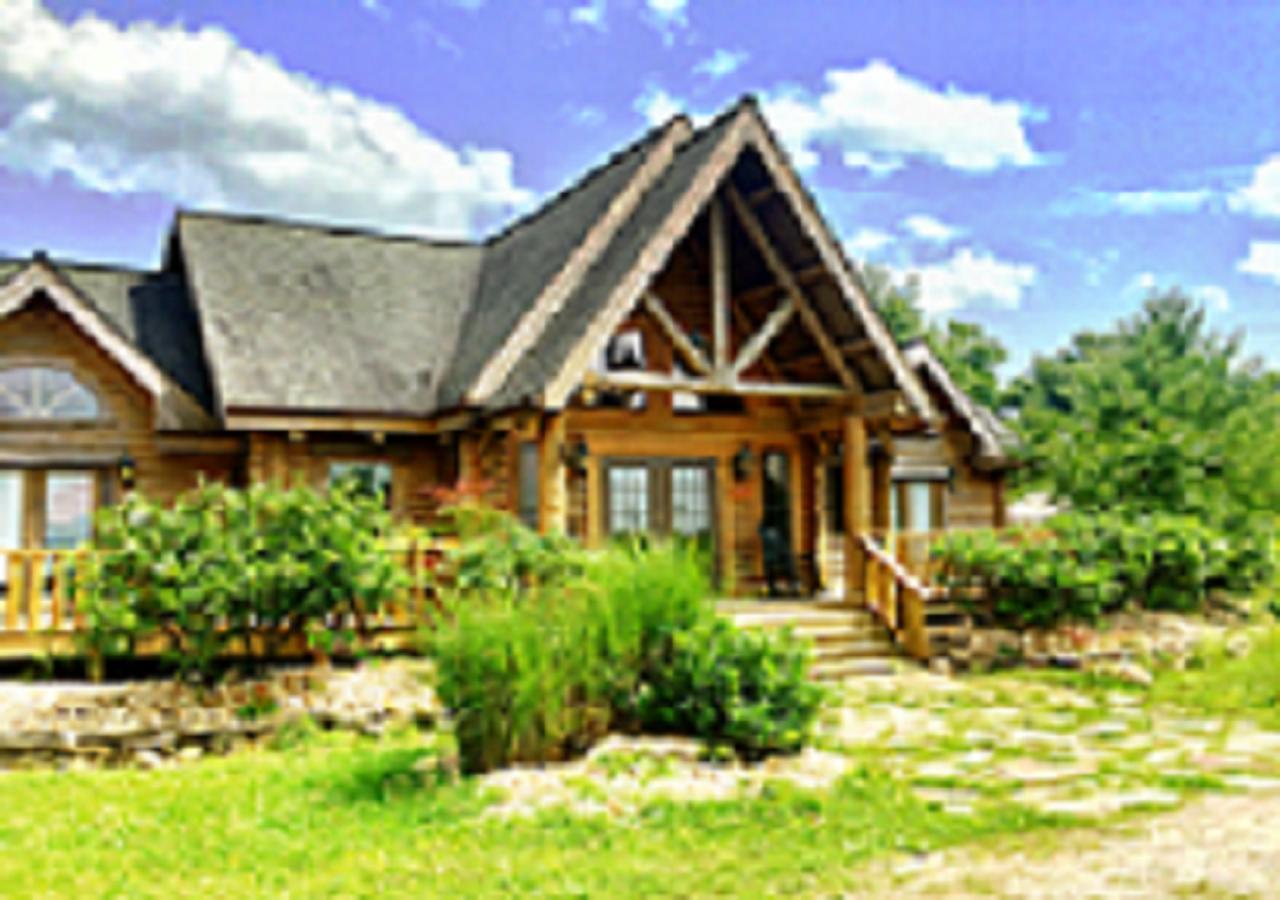 The Smoke House Lodge — photo 20