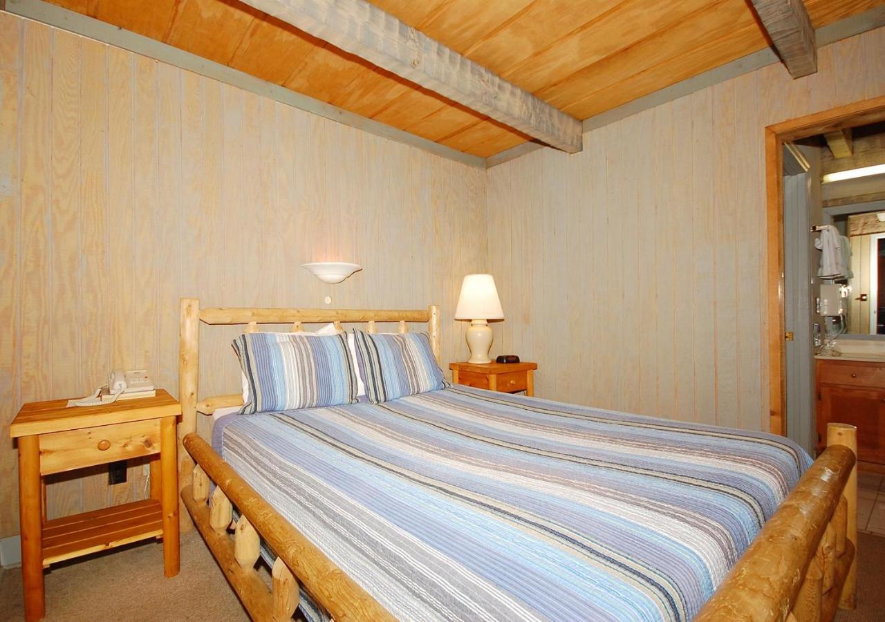 The Smoke House Lodge — photo 17