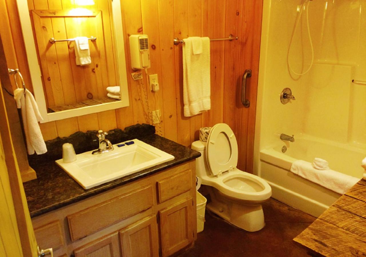 The Smoke House Lodge — photo 14