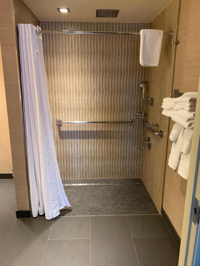Hotel Strata — photo 21