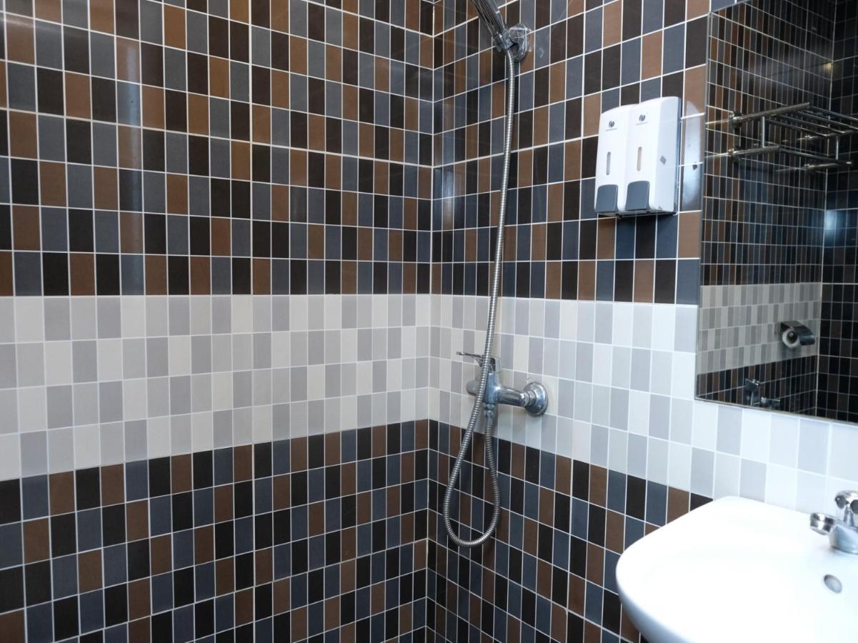 Hotel De' Tees, Masai Utama - 3