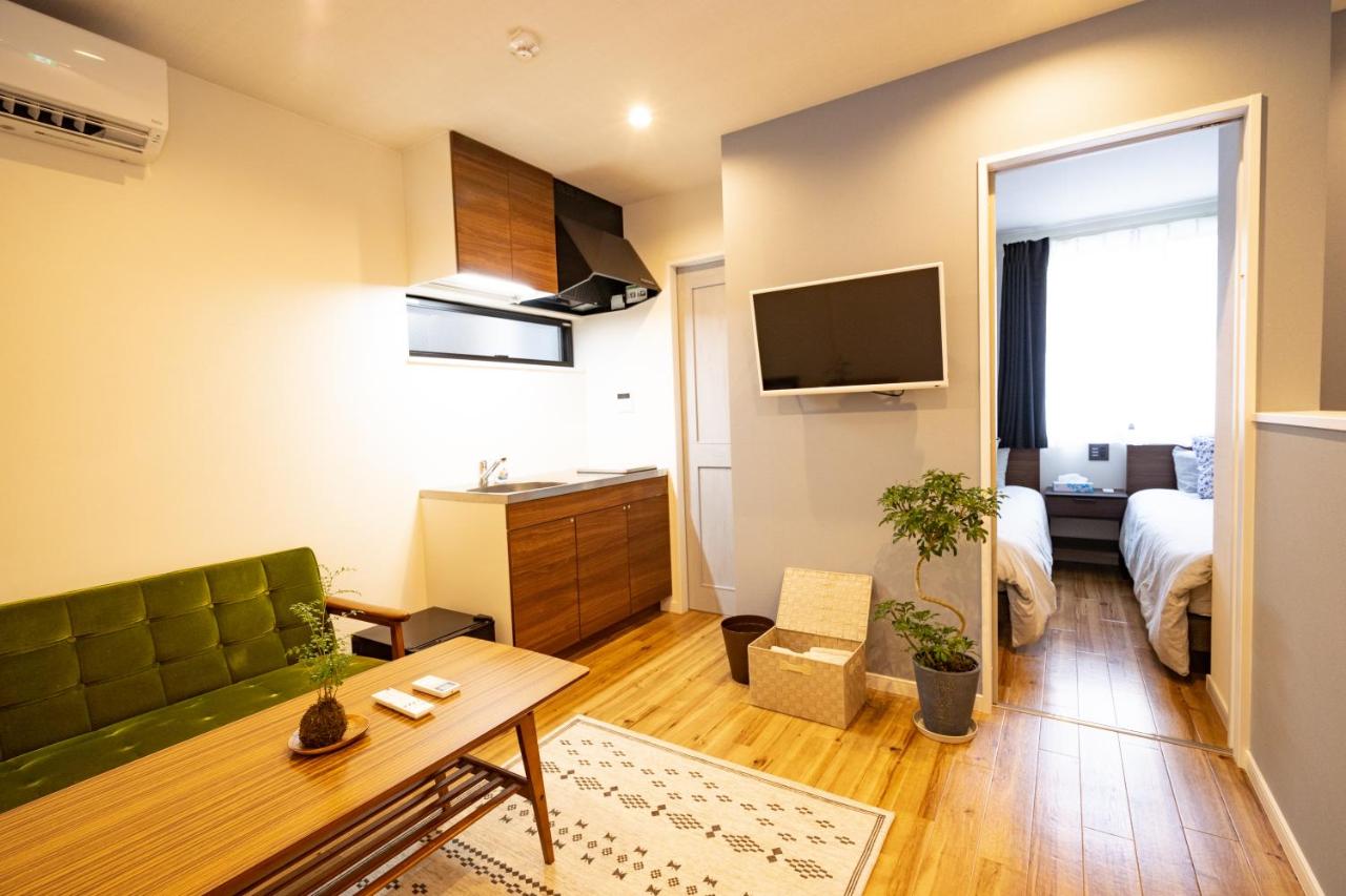 Lunar Rainbow Apartment - 5