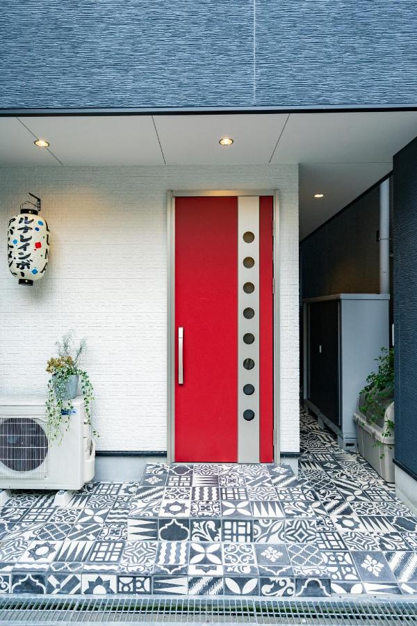 Lunar Rainbow Apartment - 2