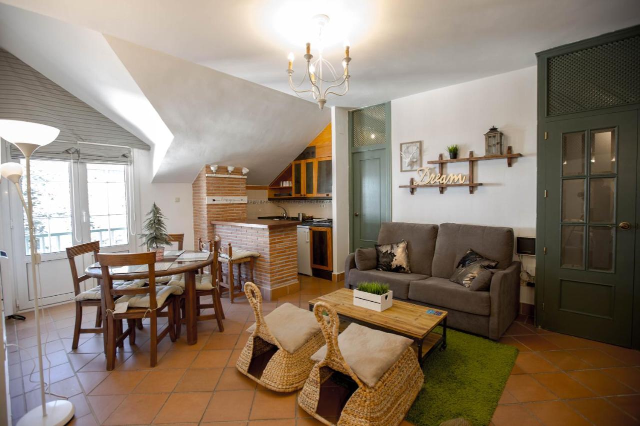Bed and Snow Family Apartments, Sierra Nevada – Updated ...