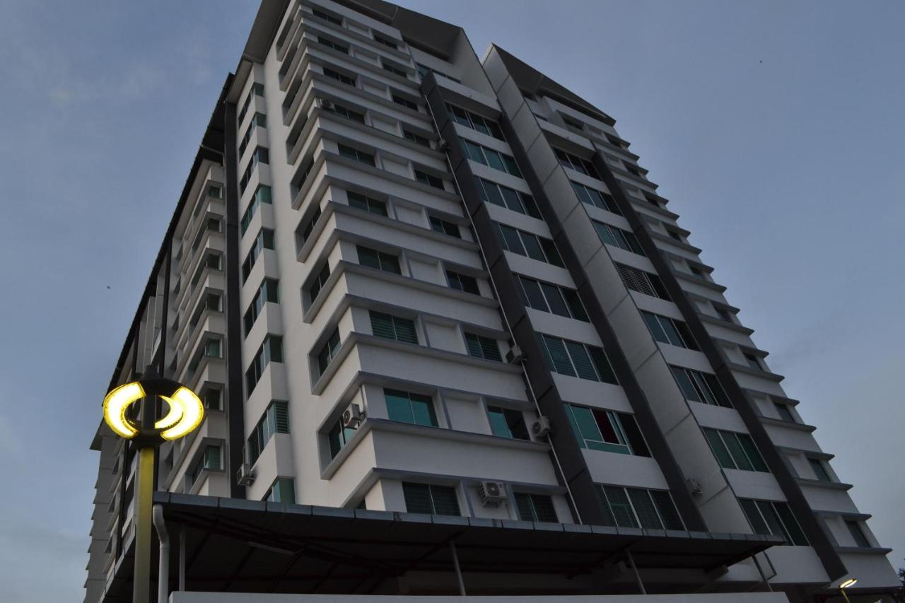 Jing Yuen Condominium 1 Tip From 7 Visitors