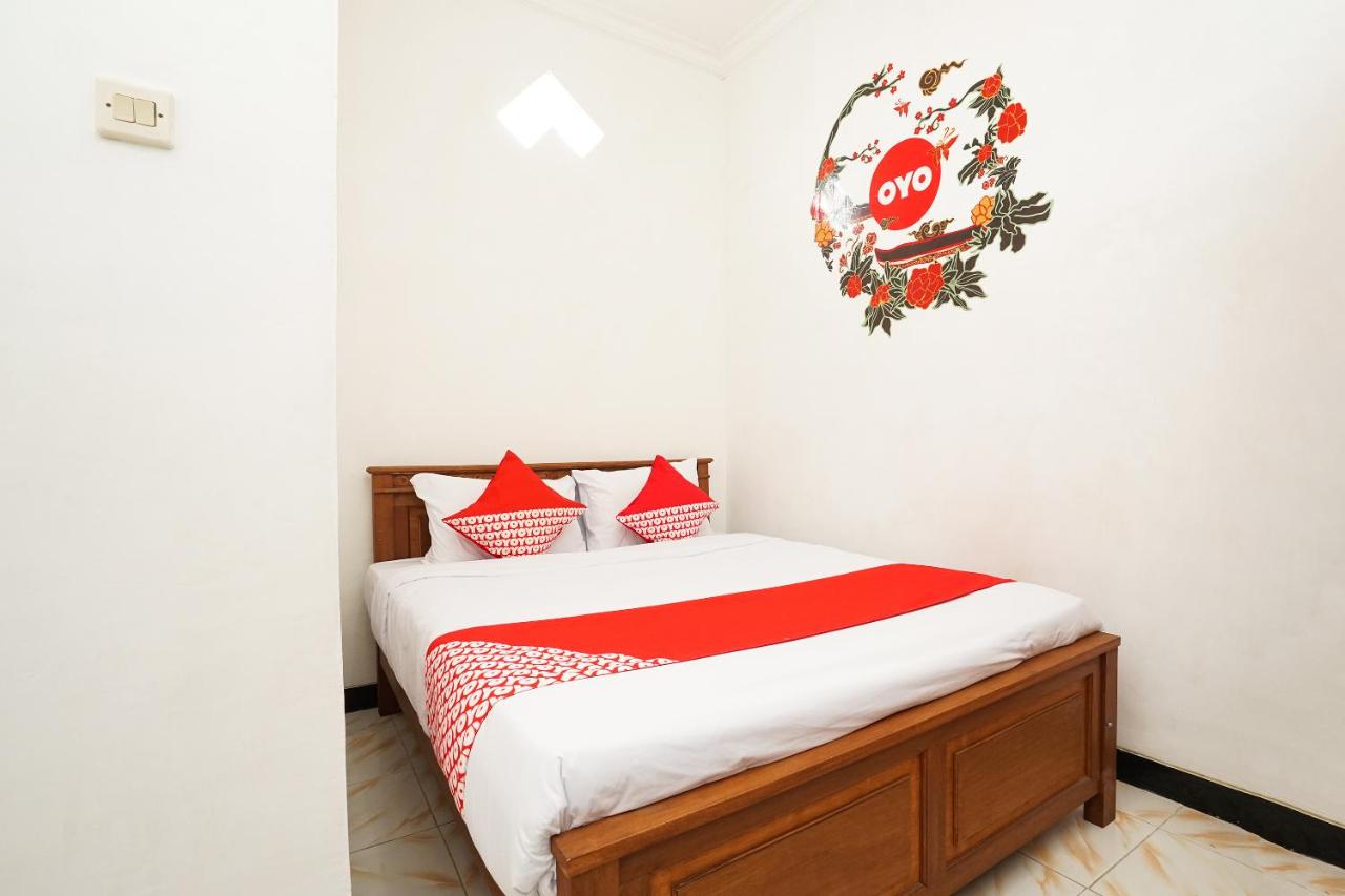 Oyo 302 Karolin Homestay Malang Harga Terbaru 2021