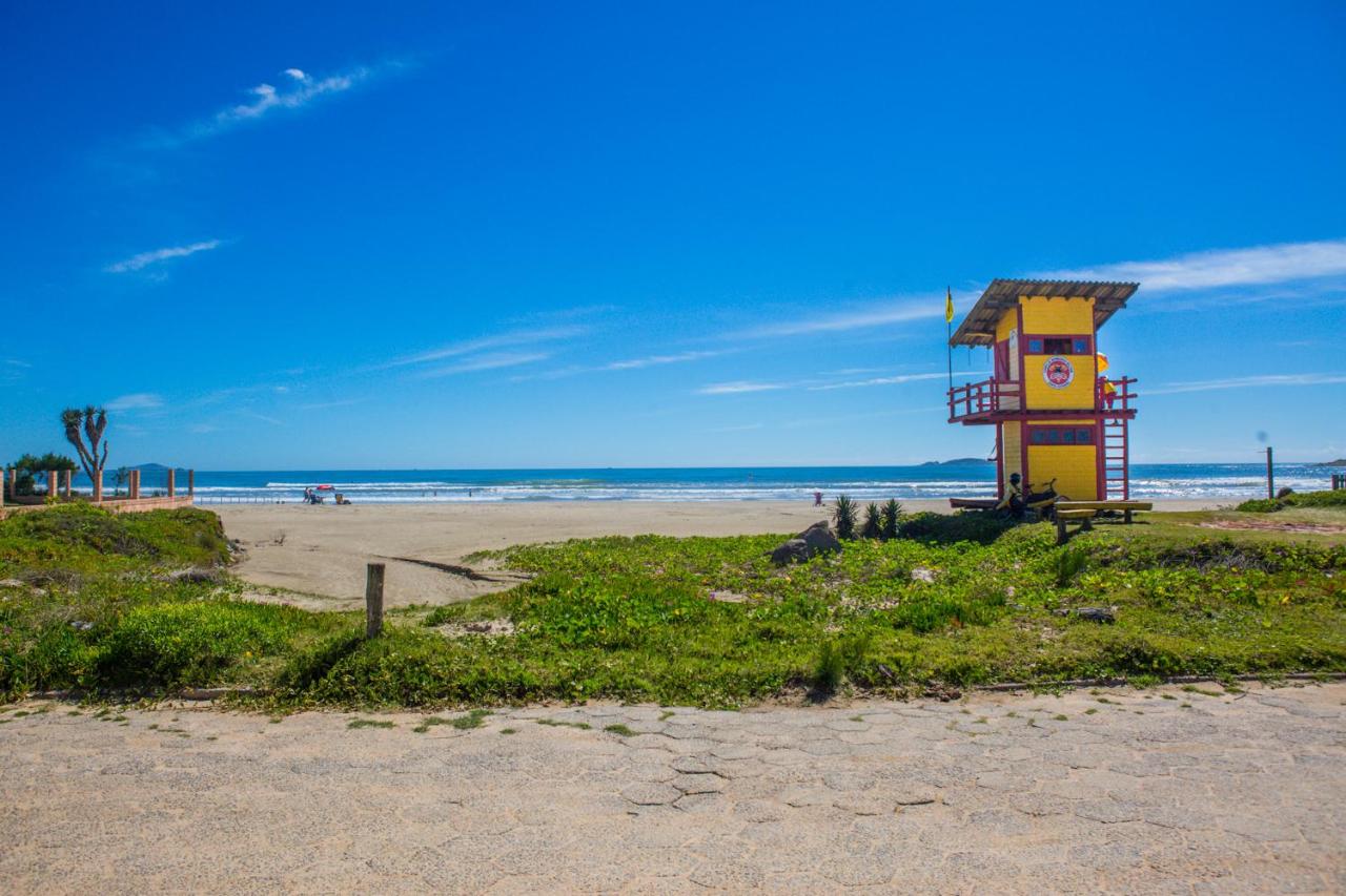 Beach: Pousada Brisa do Mar
