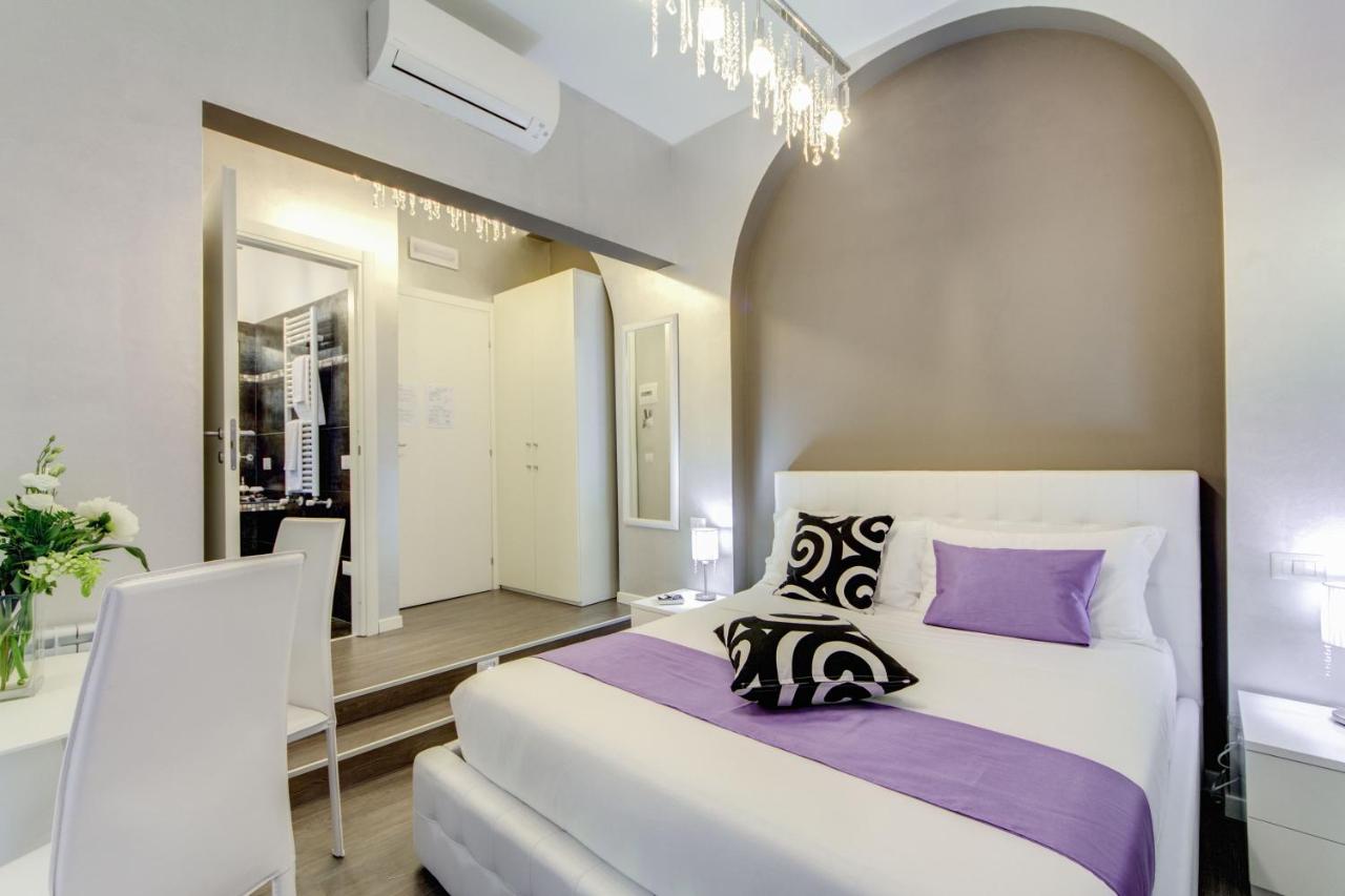 B&B Colosseo Panoramic Rooms - 2