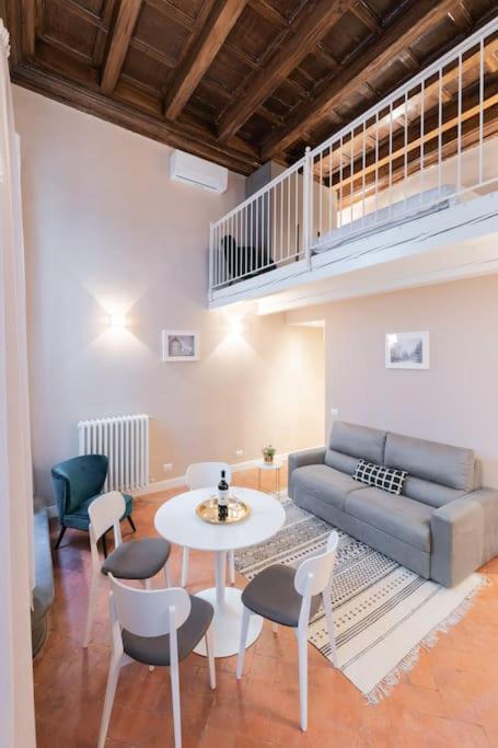 Scala Apartments Via Borgo Pinti - 4