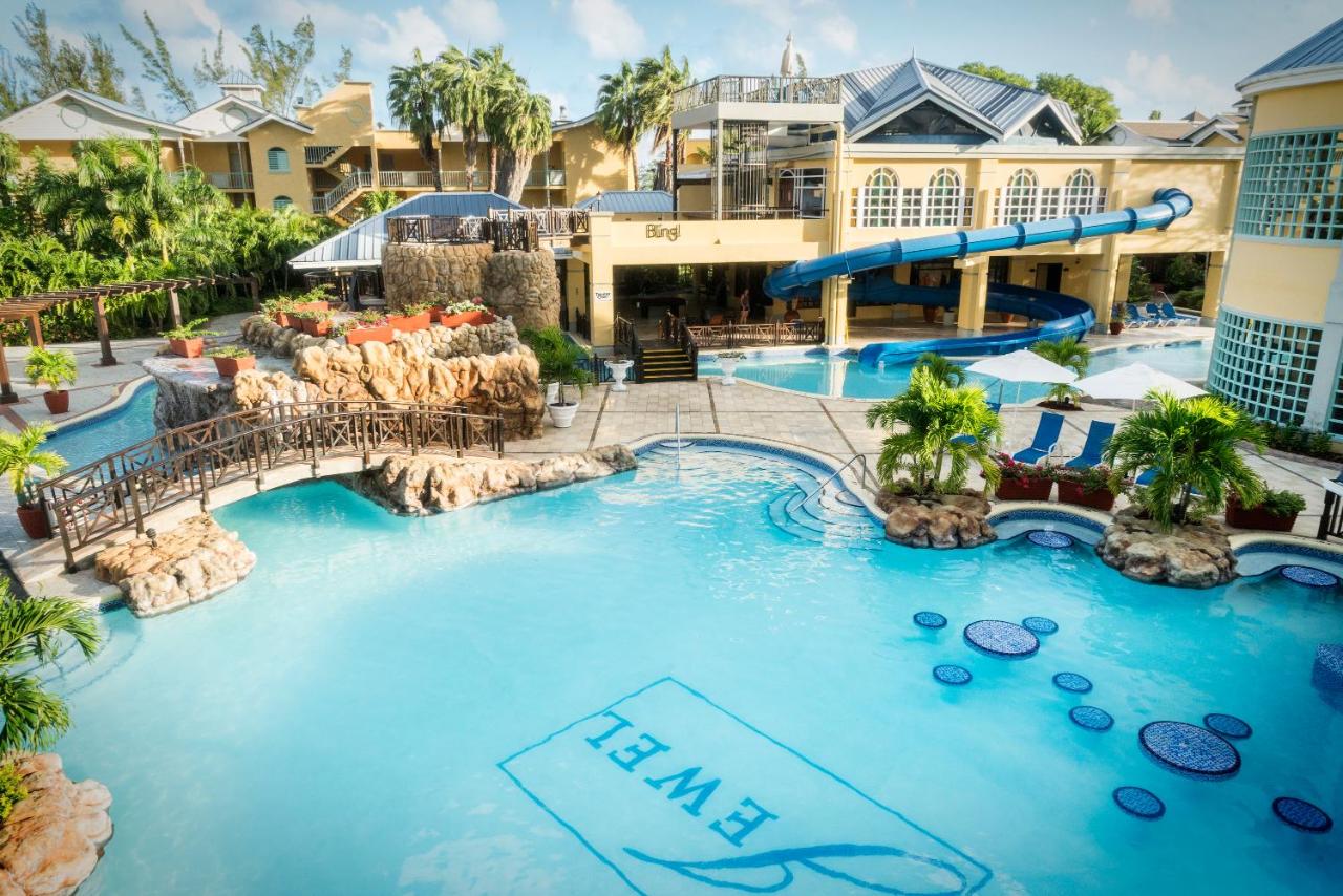 Jewel Paradise Cove Adult Beach Resort Spa ランアウェイ ベイ 22年 最新料金