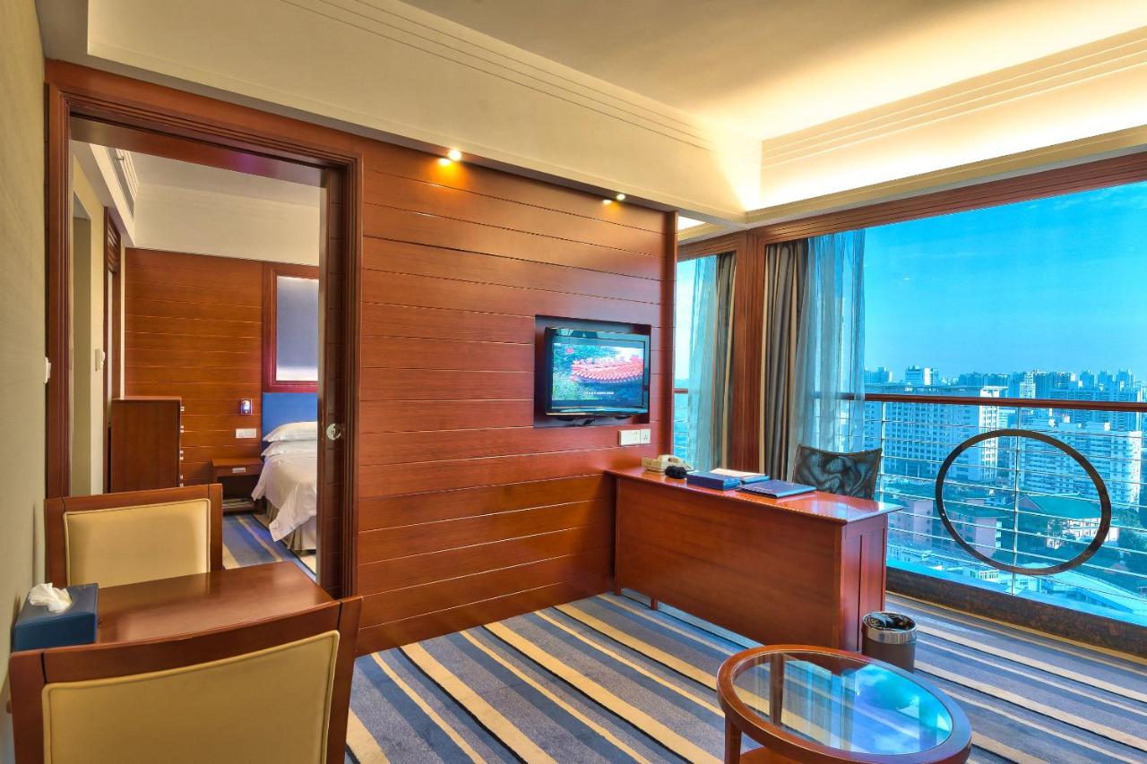 Ocean Hotel Guangzhou-TaoJin Metro Station photo