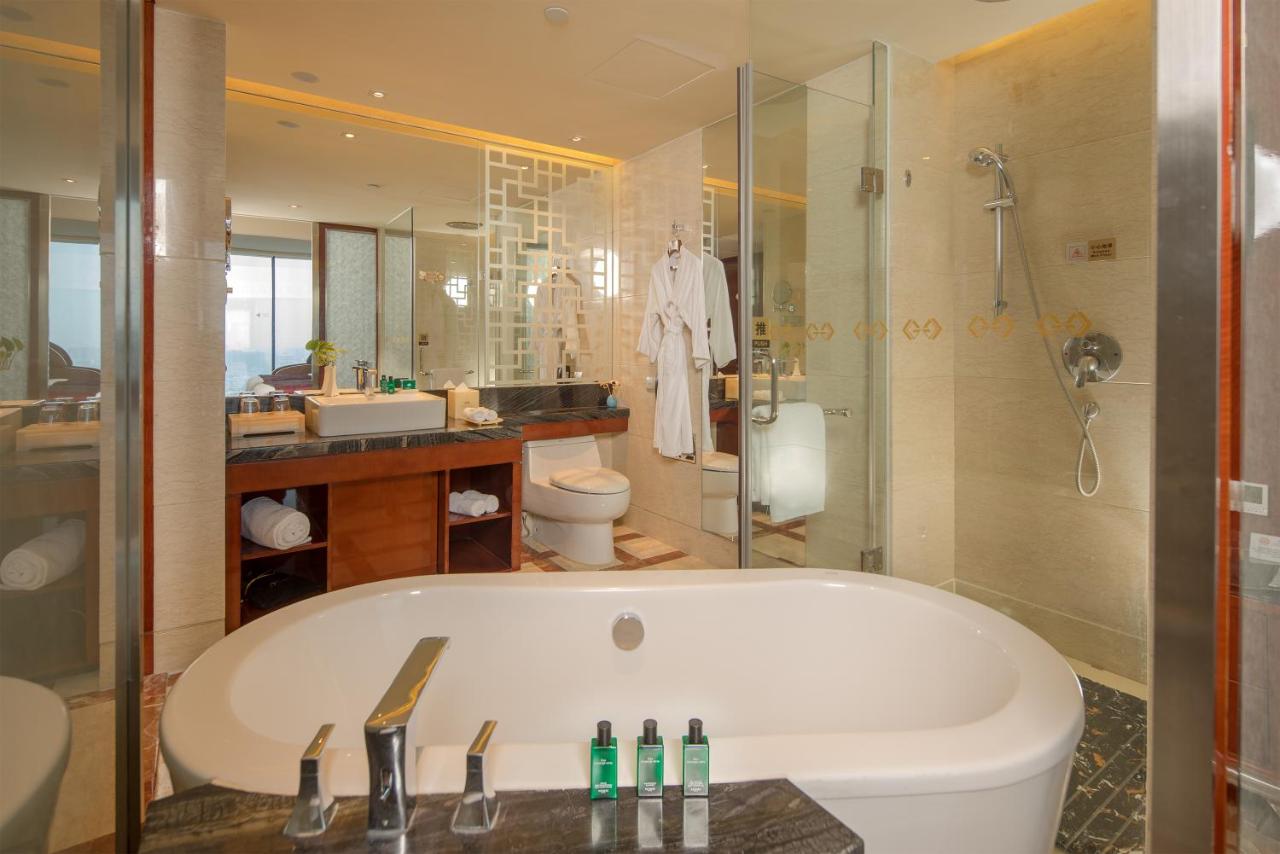 Felton Grand Hotel Chengdu photo