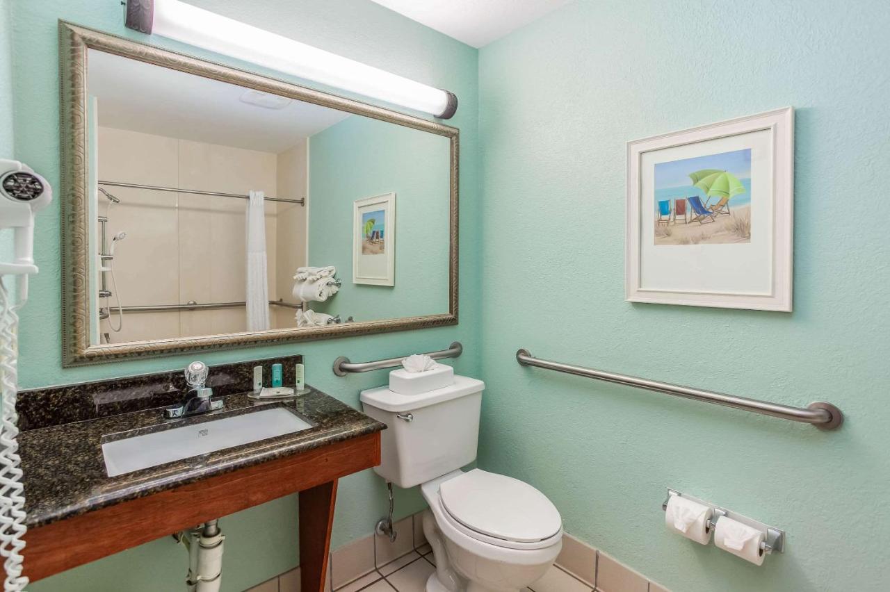 Beachside Hotel & Suites Cocoa Beach - Port Canaveral — photo 12
