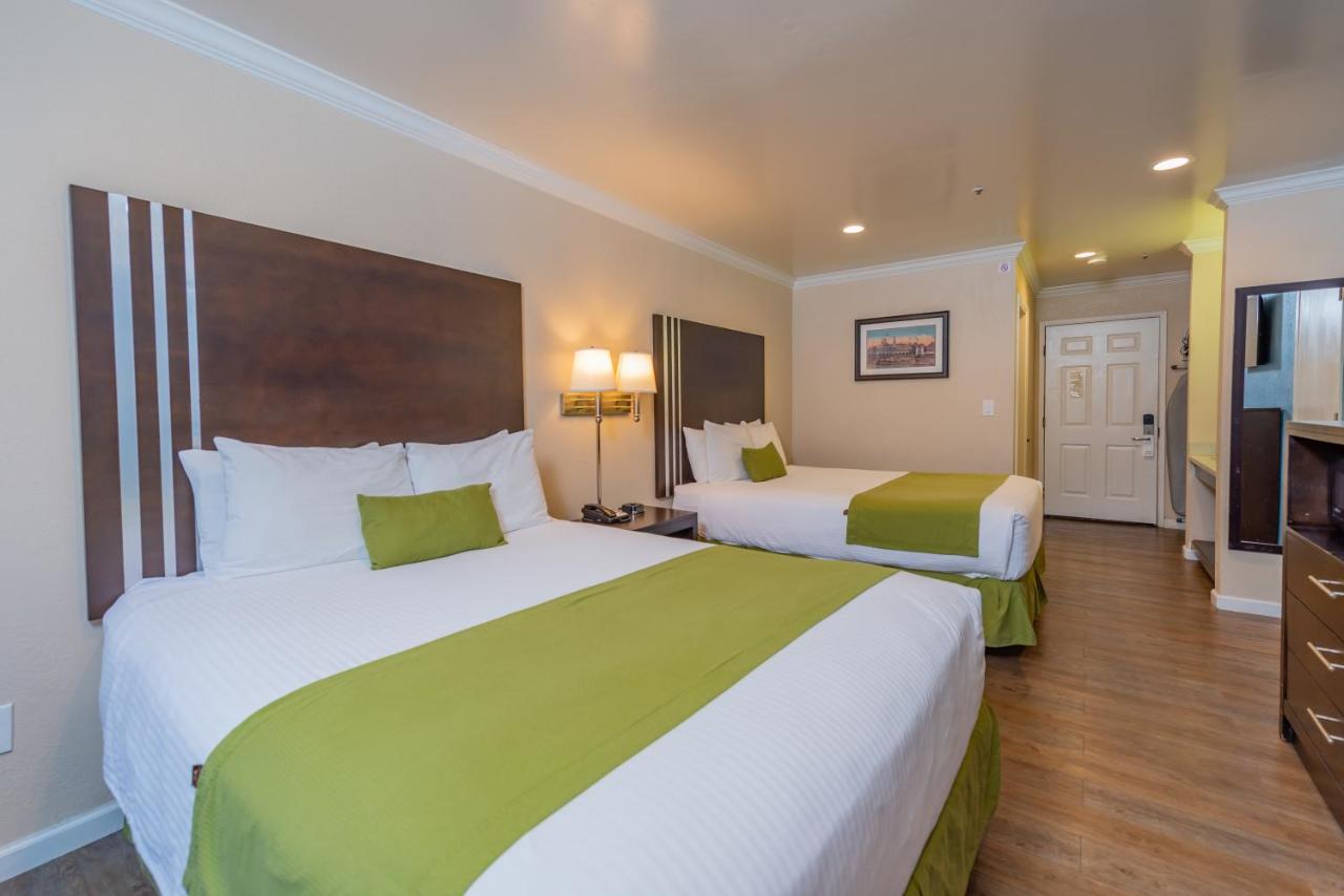 Ocean Pacific Lodge — photo 24