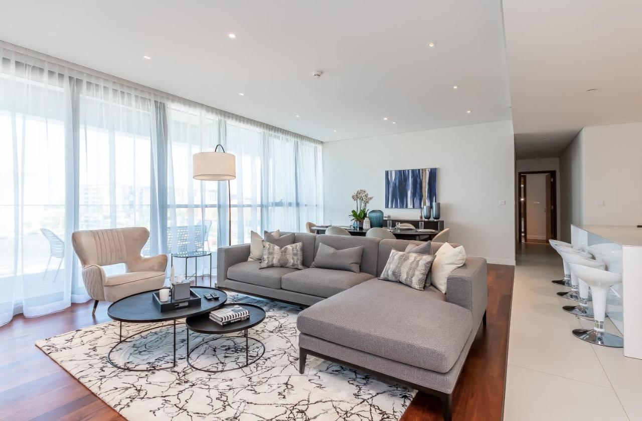 Apartment DHH - 3 Beds 2nd Floor City Walk Building 10, Dubai, UAE - Booking.com
