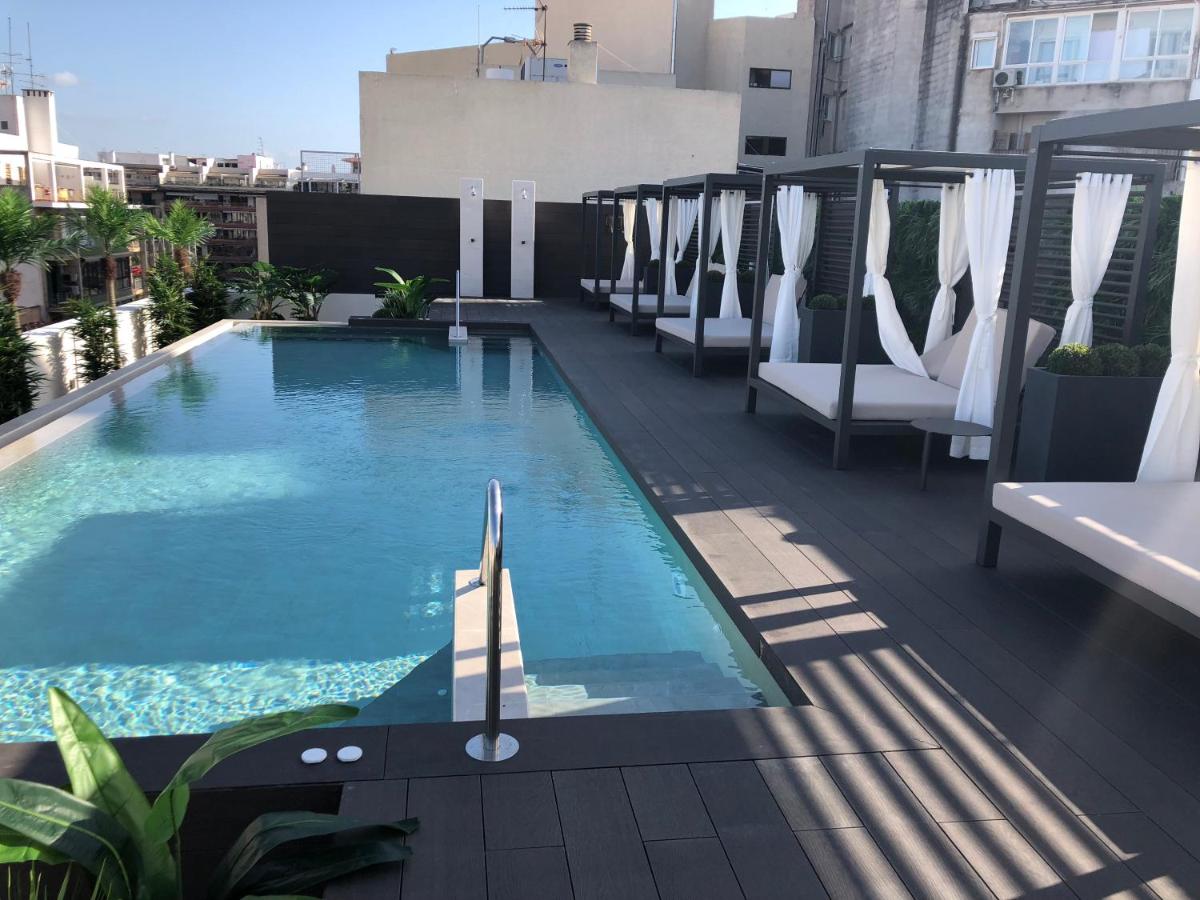 Rooftop swimming pool: Protur Naisa Palma Hotel