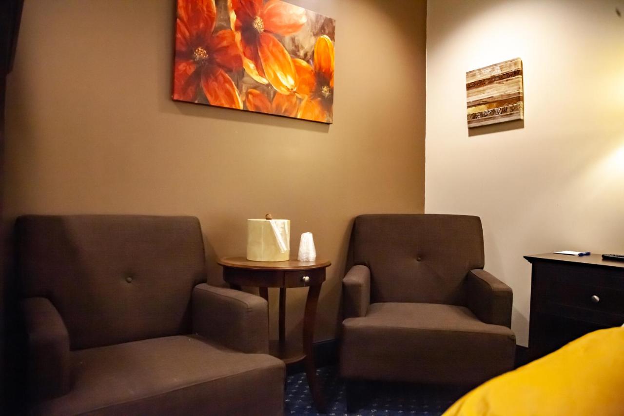 Asbury Inn & Suites — photo 16