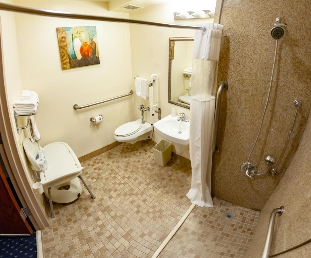 Asbury Inn & Suites — photo 8
