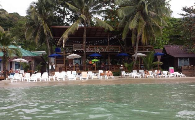 Image: Apple Beachfront Resort