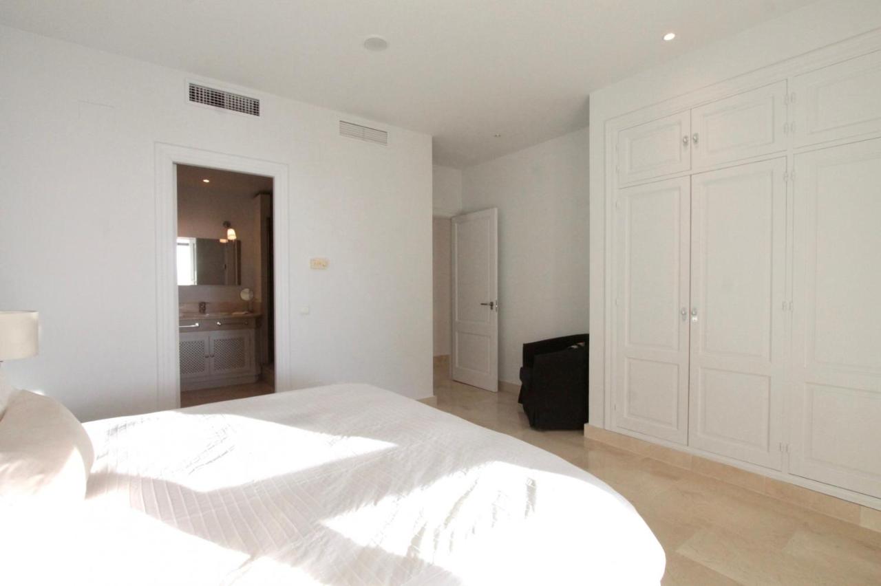 La Luz, Benalup Casas Viejas – Updated 2022 Prices