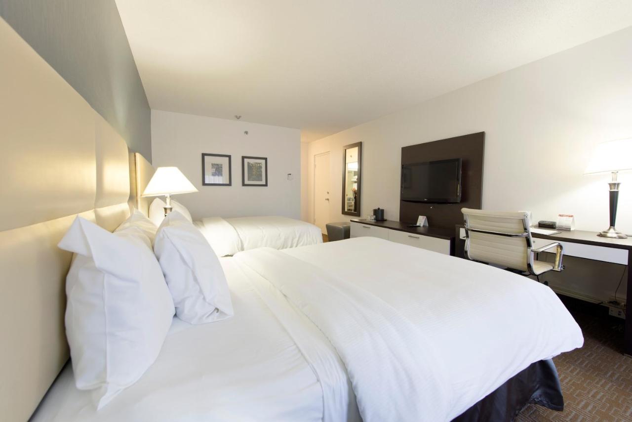 Toronto Don Valley Hotel and Suites - Laterooms