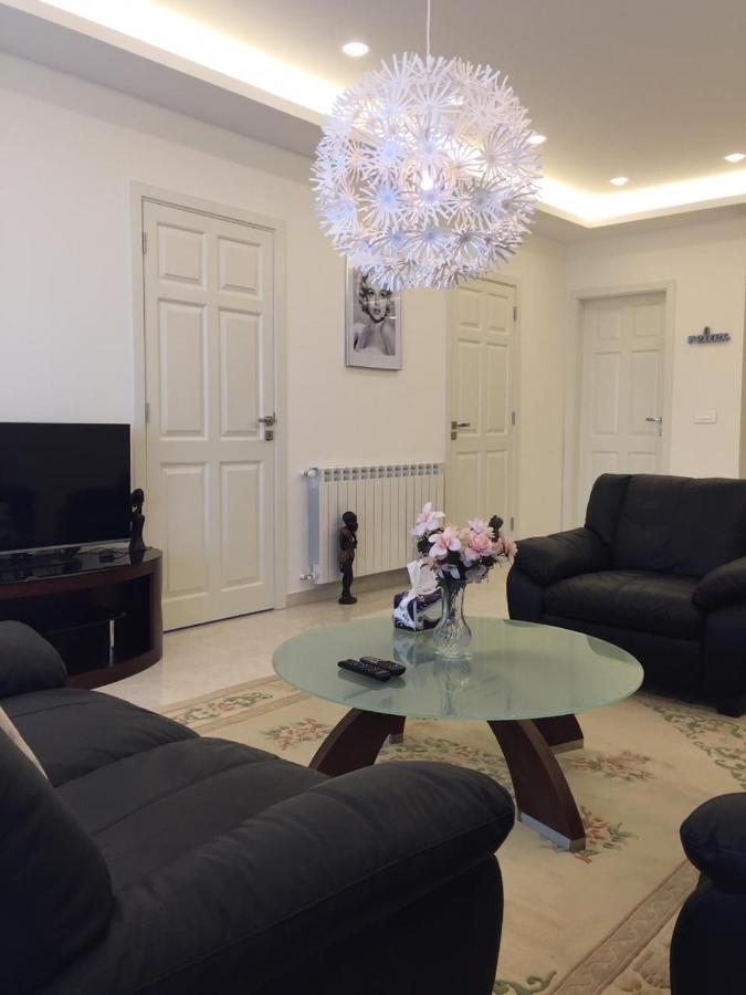 Apartment with Nice View photo