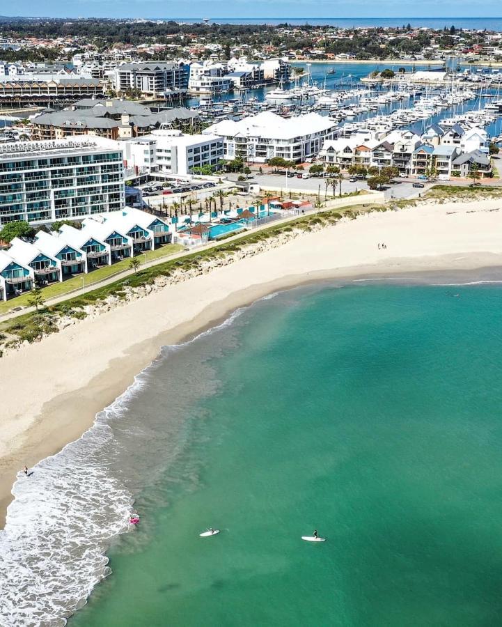 Image: Breakwater Short Stay