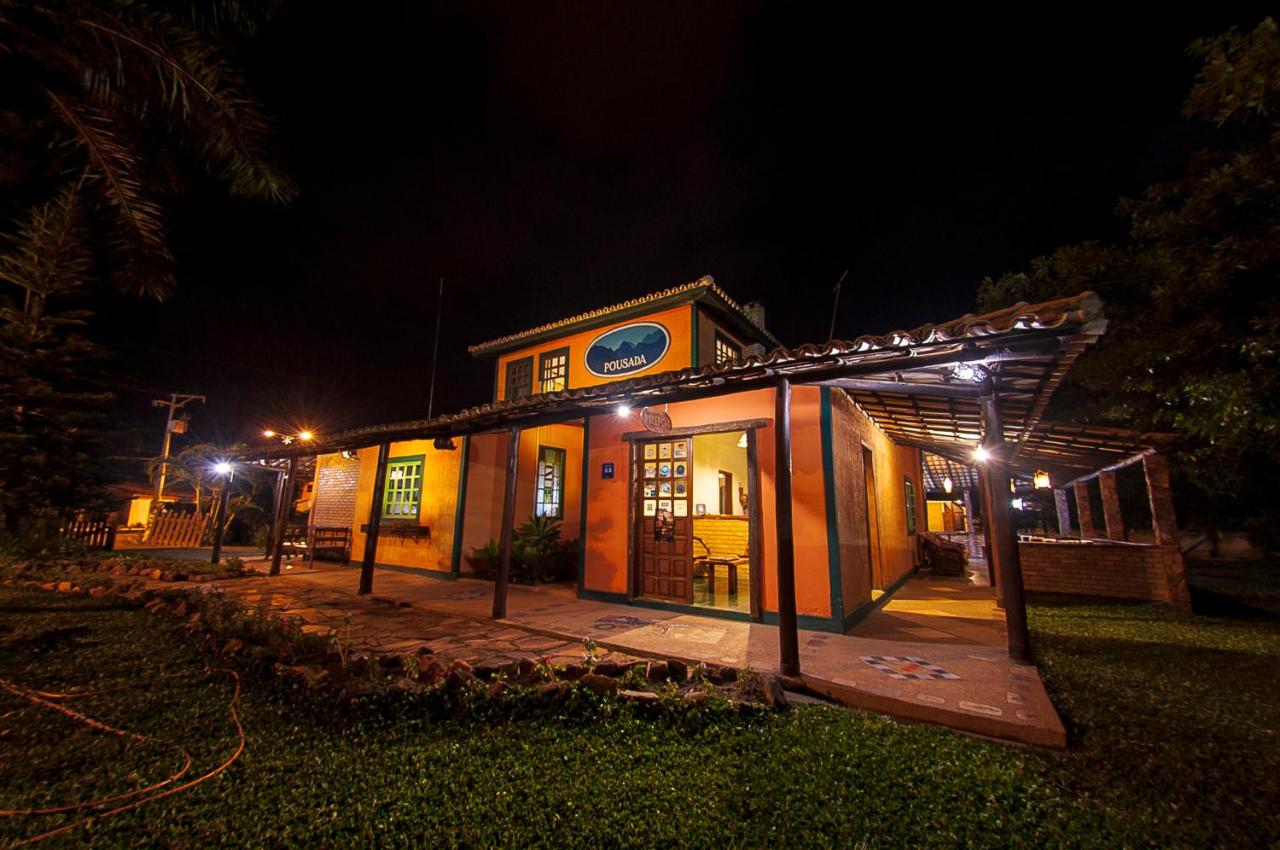 Pousada Monte Azul — quarto
