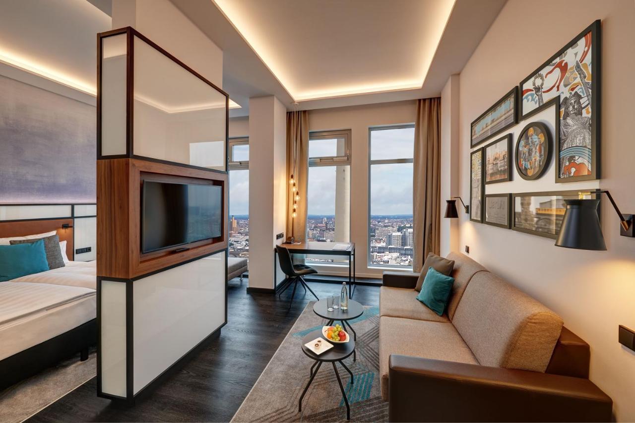 Park Inn by Radisson Berlin Alexanderplatz photo