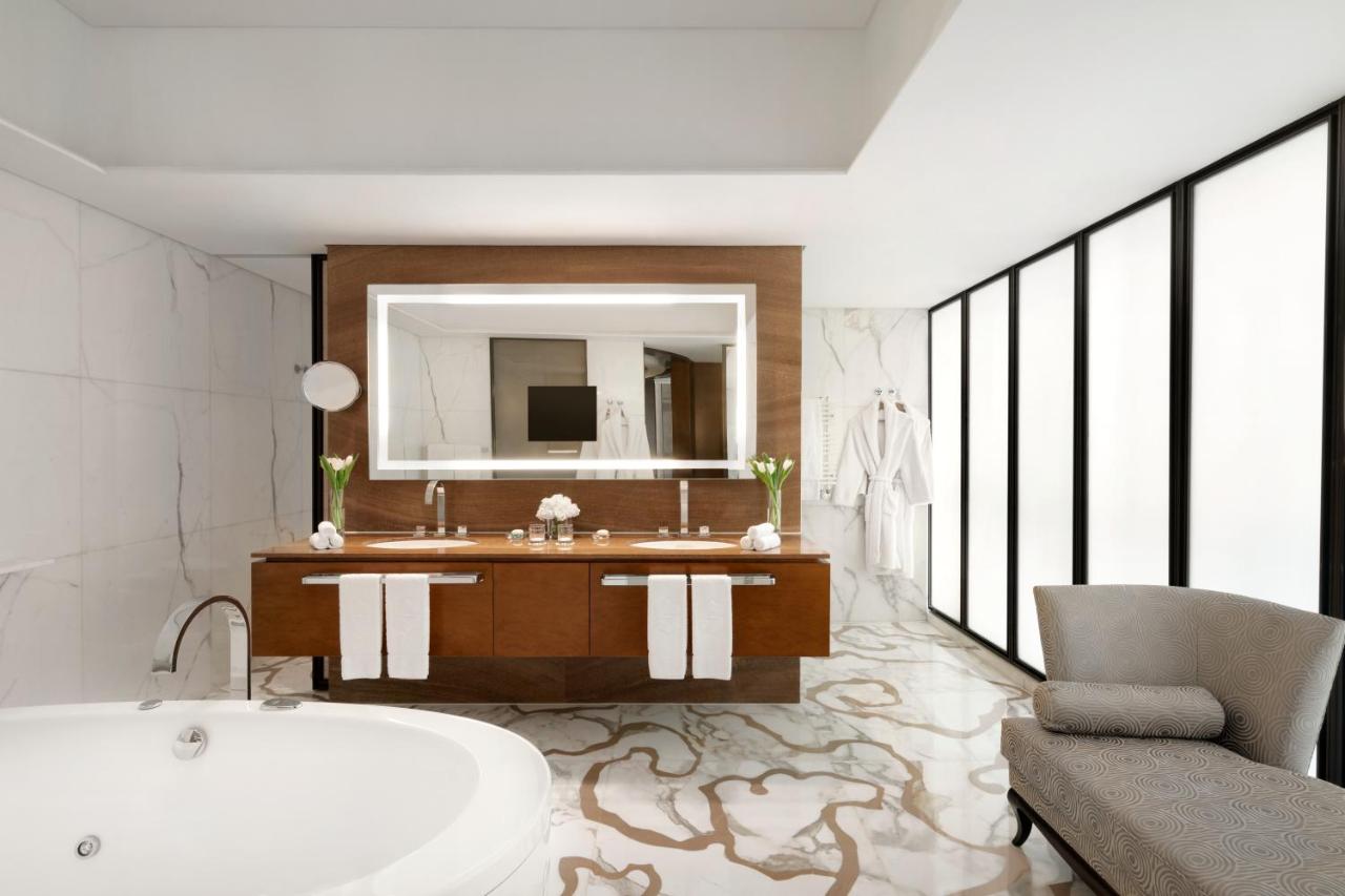 Shangri-La Beijing photo