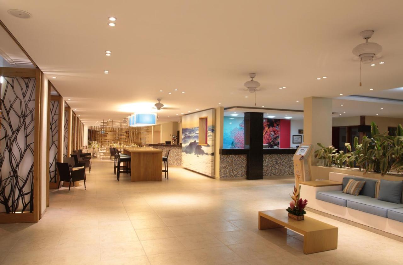 Blu Hotel by Tamaca photo