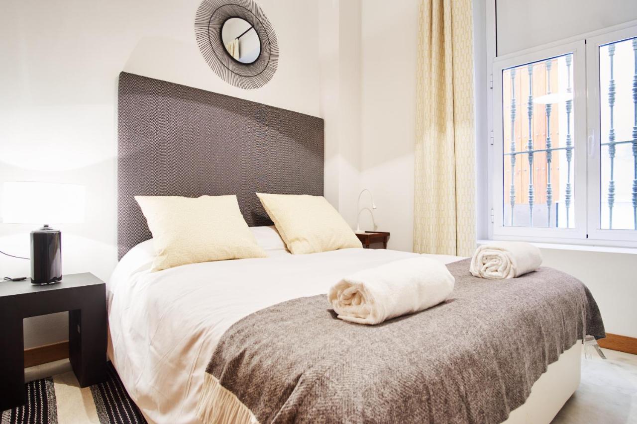 Arenal Carreteria Deluxe Suites by Valcambre, Seville ...