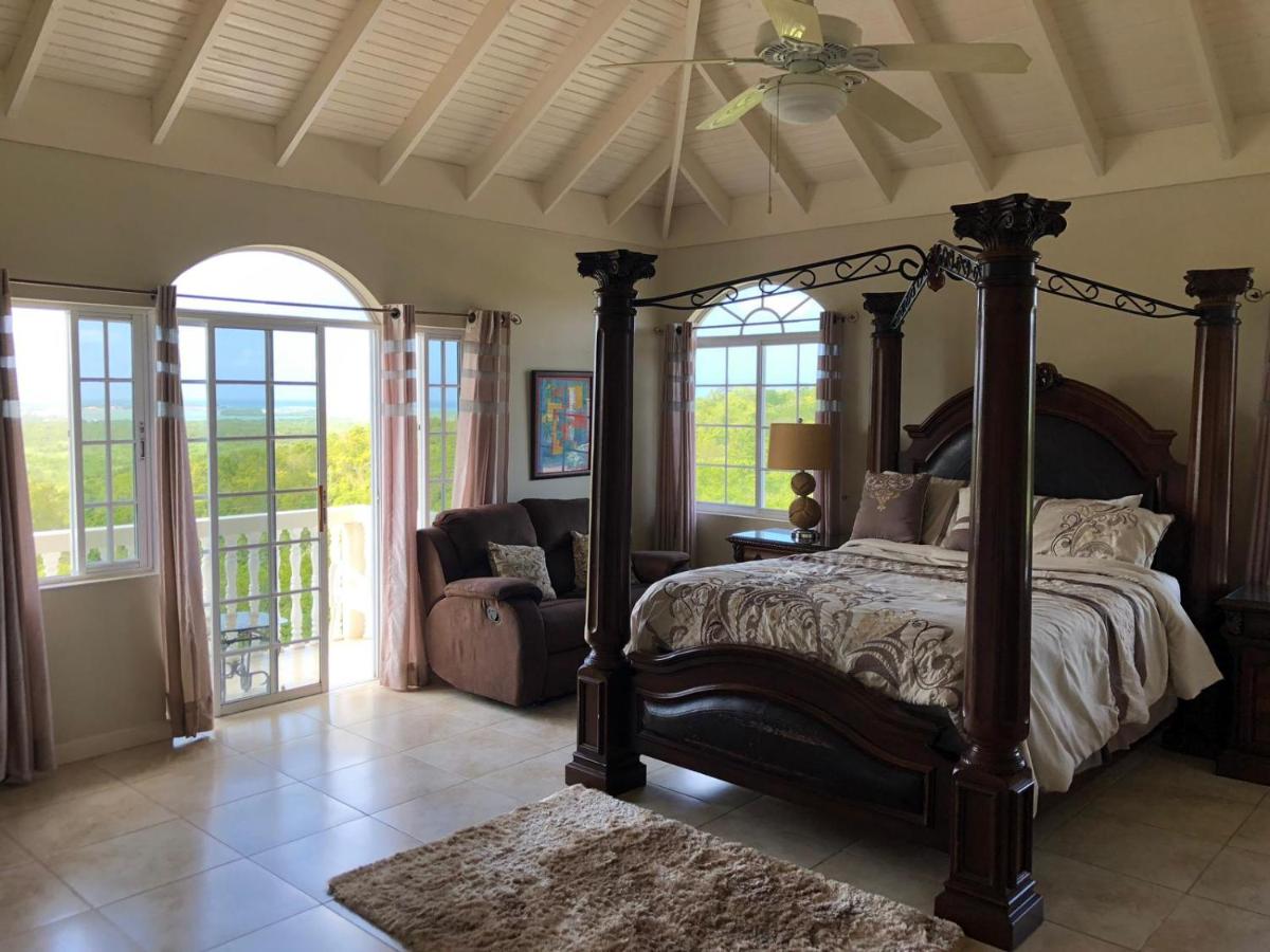 Retreat Guest House - 5