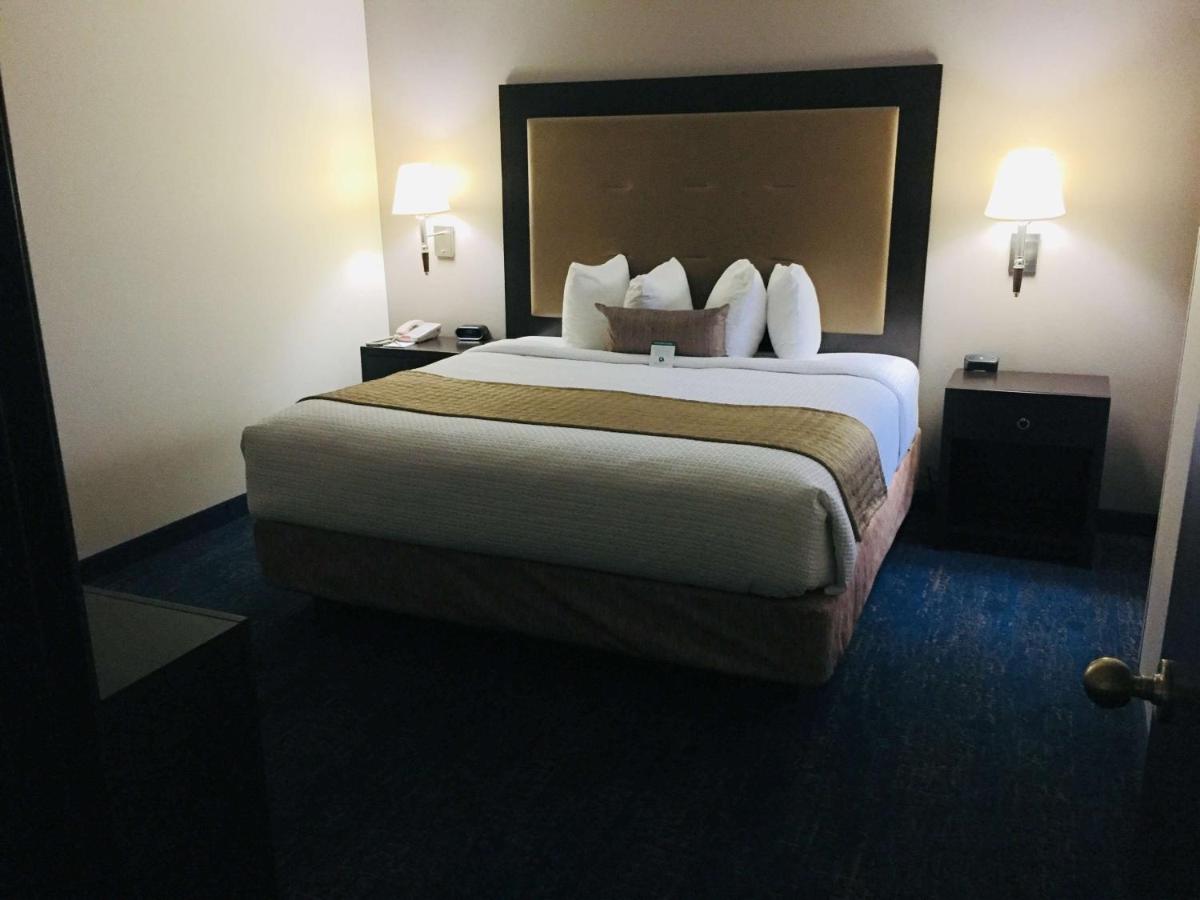 Parkrose Inn and Suites Portland Airport — photo 20