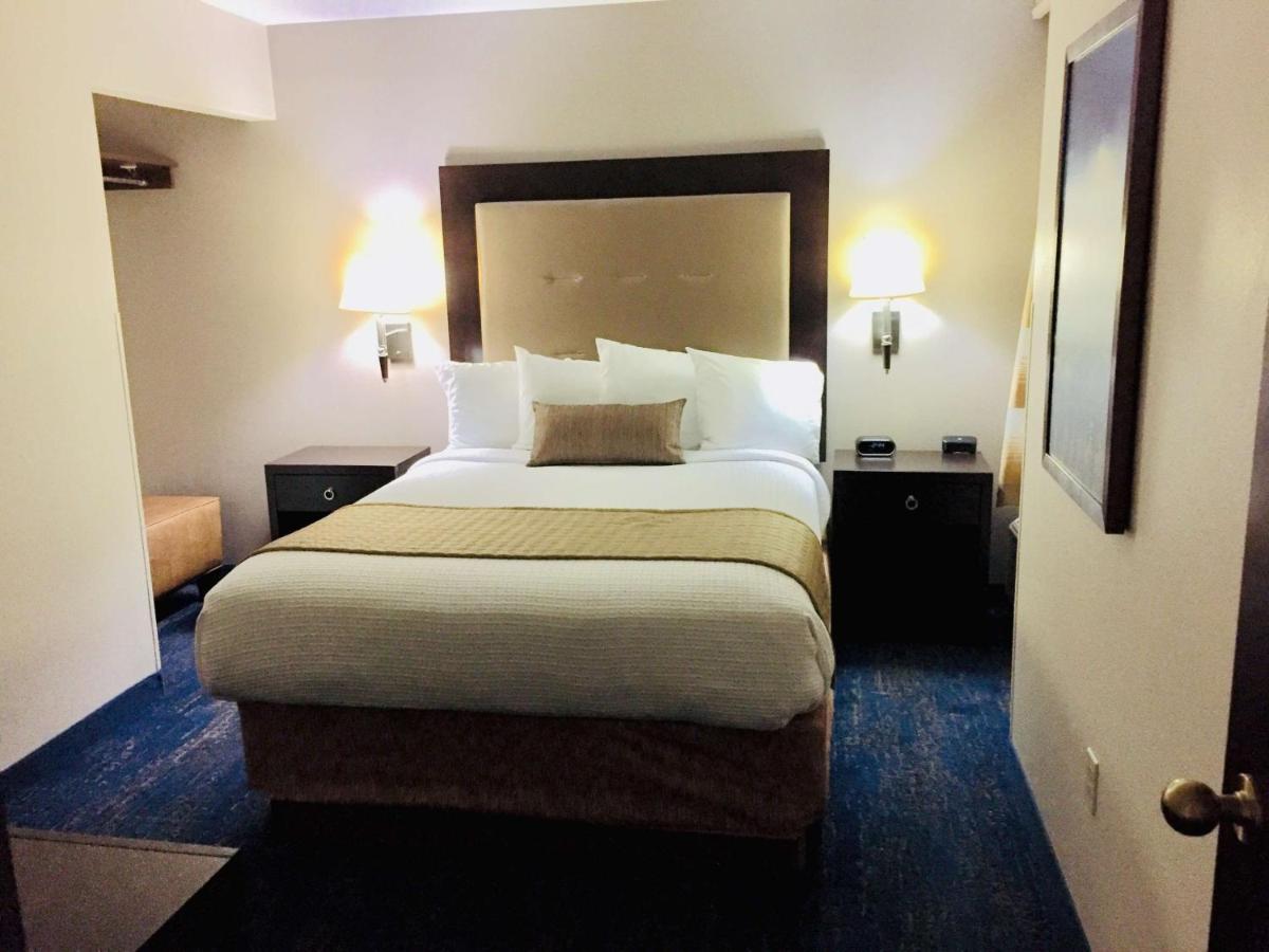 Parkrose Inn and Suites Portland Airport — photo 15