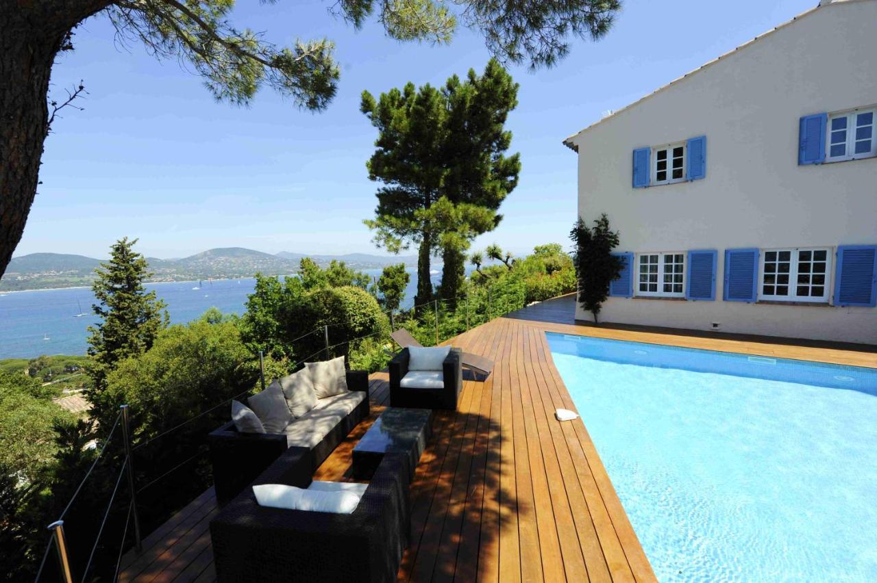 Heated swimming pool: Villa with Magic view of Bay of Saint Tropez