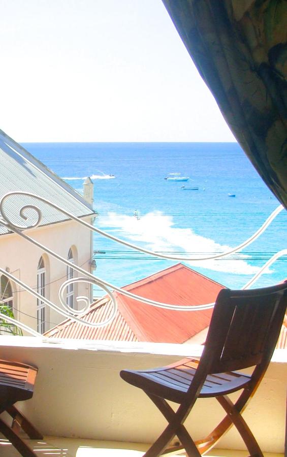 Coral Lane Beach Apartments static_photo