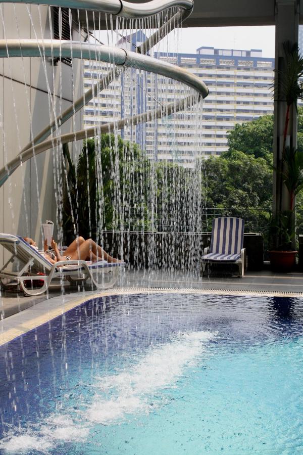 Furama City Centre - 4