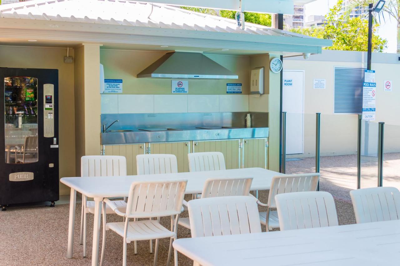 Mari Court Resort photo