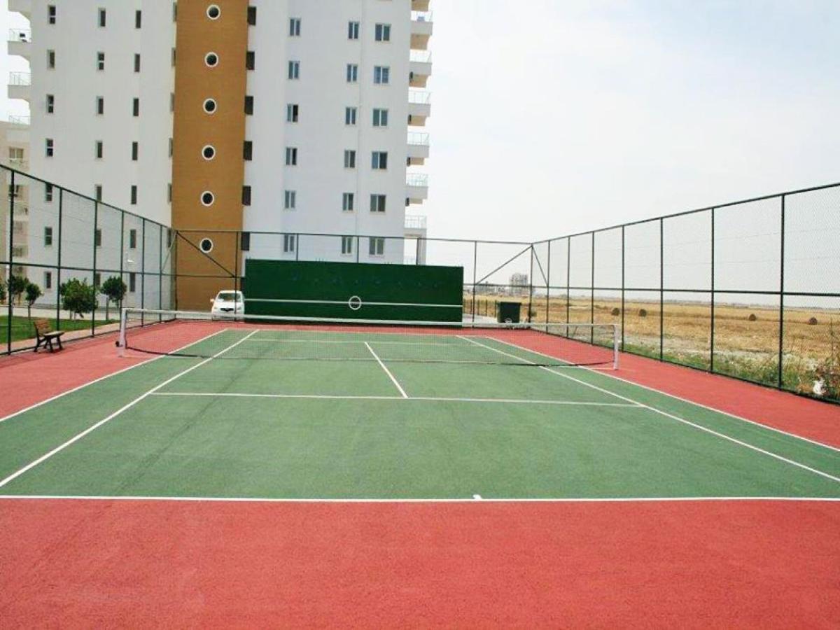 Tennis court: Angel's Apartment at Caesar Resort