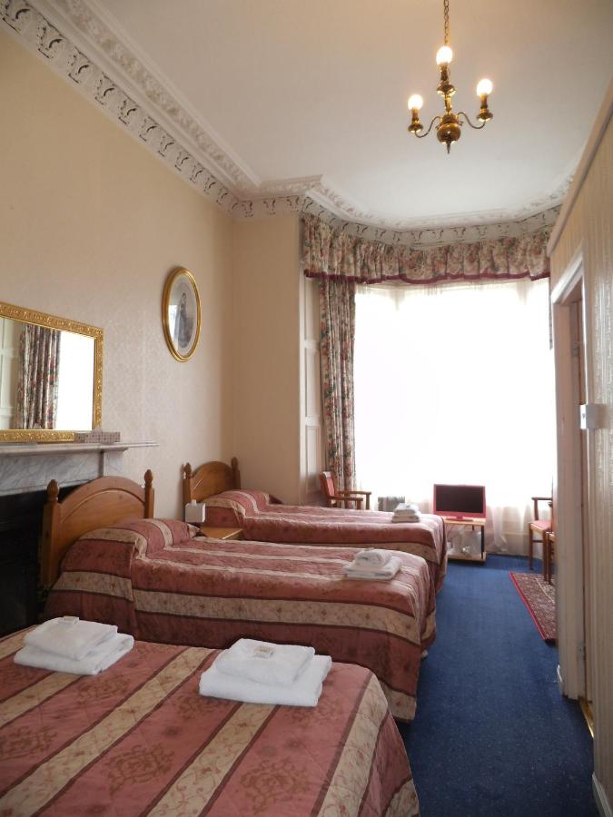 Menzies Guest House - Laterooms